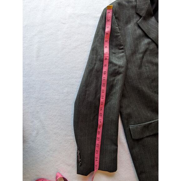 RALPH LAUREN blazer Men's Sz 48 100% WOOL SPORT COAT Gray Pinstriped suit jacket - Picture 9 of 11